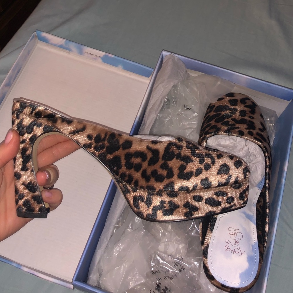 Touch of Cyn by Cyndi Lauper platform mules